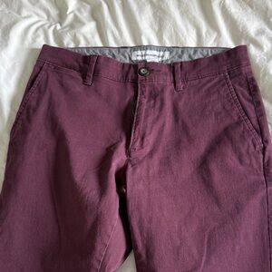 Amazon Essentials Men's Maroon Chinos